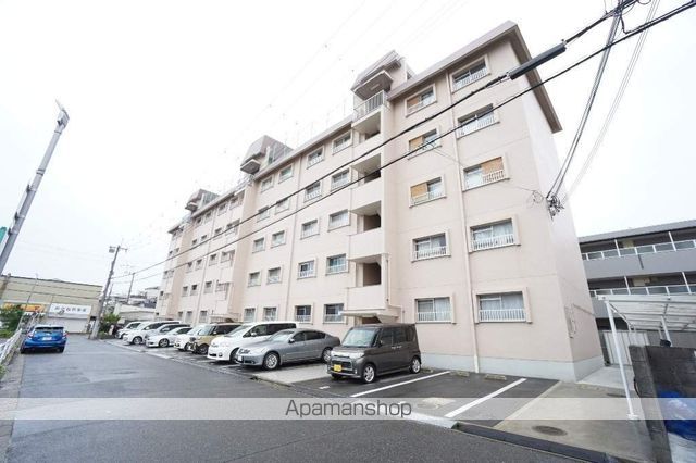 マンション川添 外観