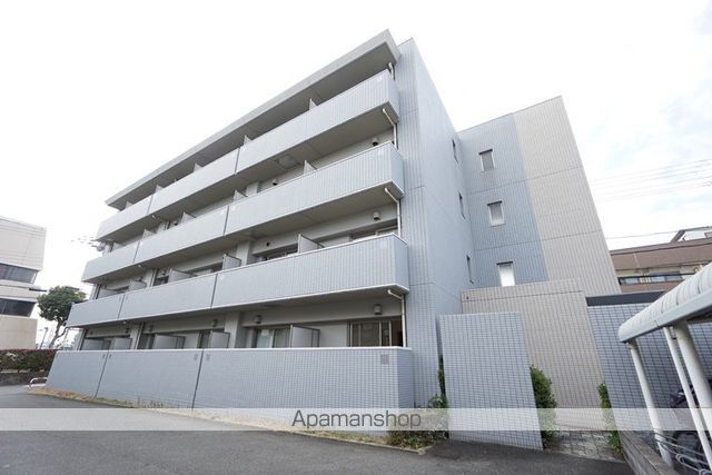 フロンティア中川 外観