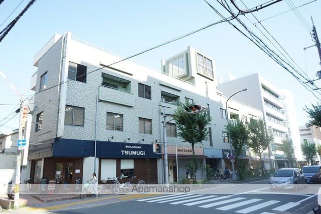 信愛ビル 外観