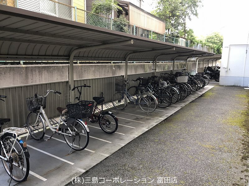城第一マンション　 駐輪場