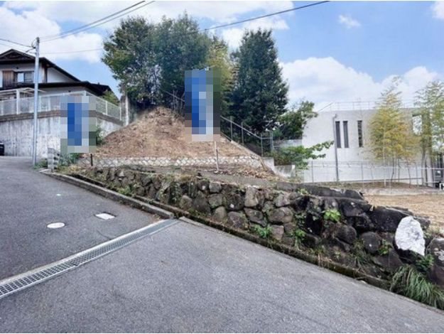 茨木市南春日丘6丁目　新築一戸建 現地写真