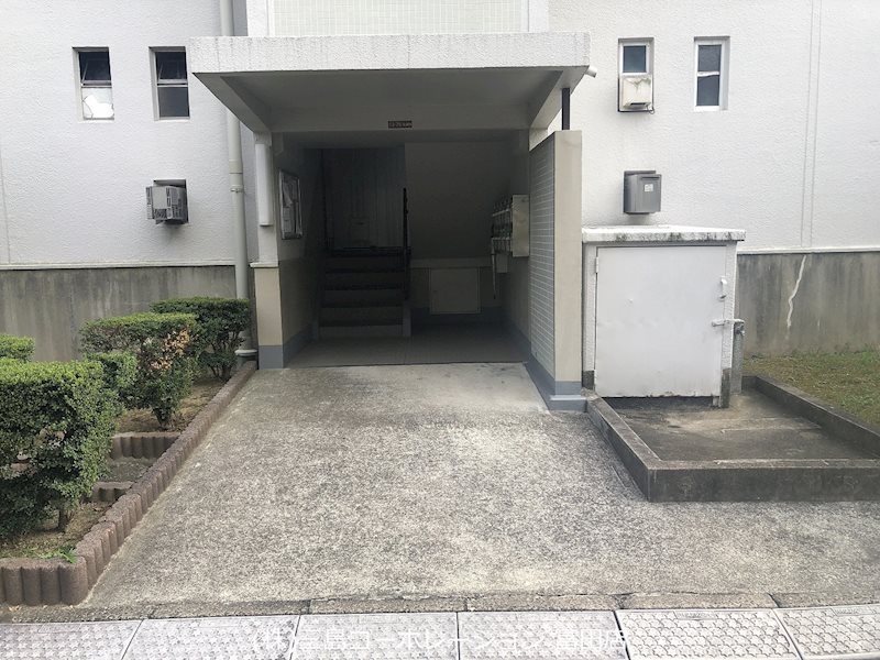 富田第二住宅75号棟      メールボックス