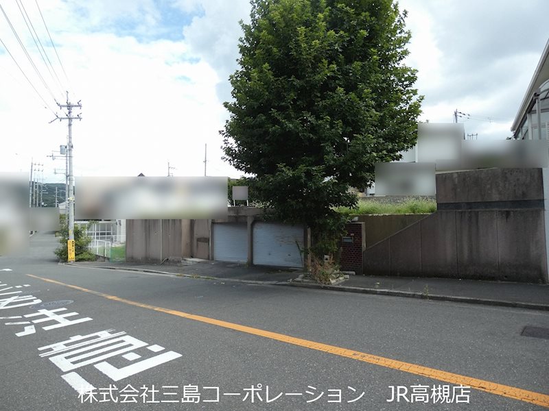 高槻市日吉台四番町　建築条件付売土地B号地 現地写真（前面道路含む現地写真）