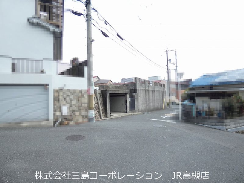 高槻市日吉台六番町　売土地 現地写真（前面道路含む現地写真）