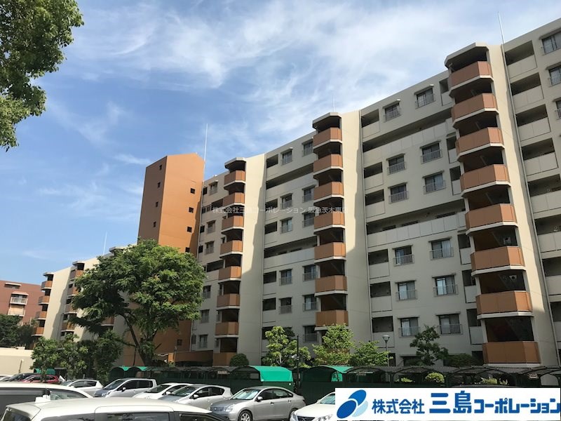 白川高層住宅5号棟　※ｵｰﾅｰﾁｪﾝｼﾞ※ 阪急「茨木市」駅バス15分　バス停徒歩4分