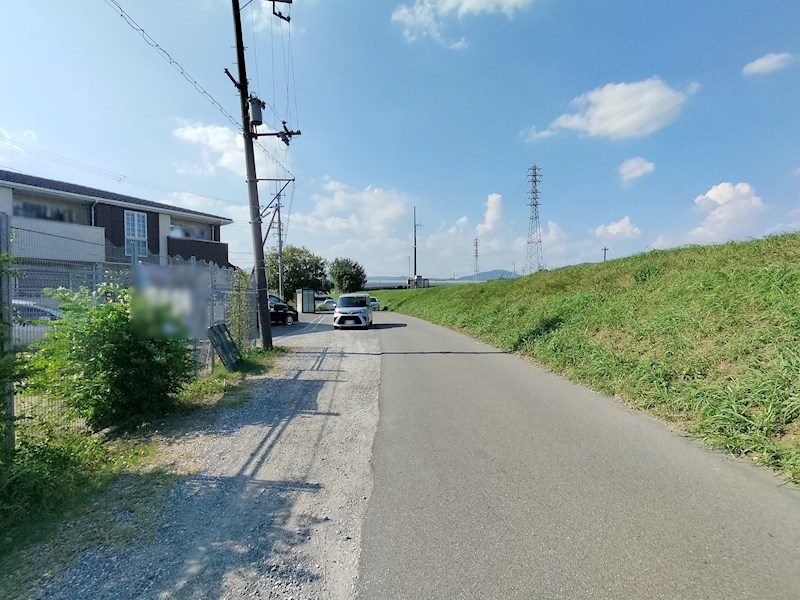 茨木市西太田町 売土地 現地写真（前面道路含む現地写真）