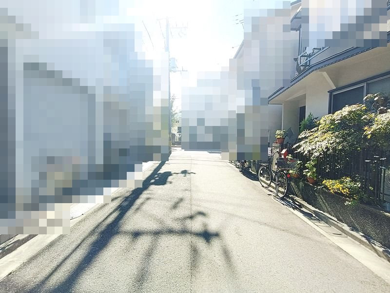 高槻市日向町 建築条件付売土地 現地写真（前面道路含む現地写真）