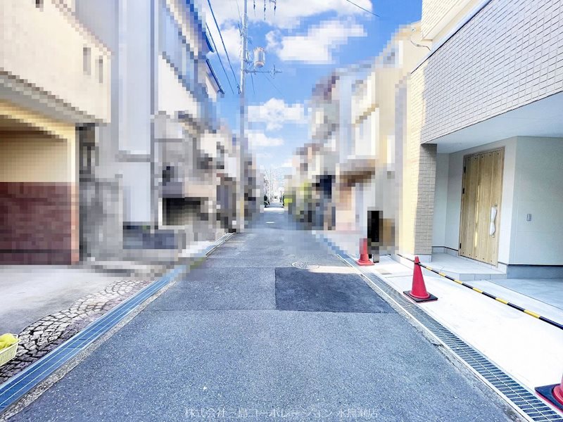 高槻市淀の原町 新築一戸建 前面道路含む