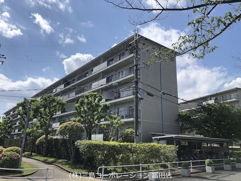 阪急「富田」駅バス13分 バス停徒歩4分