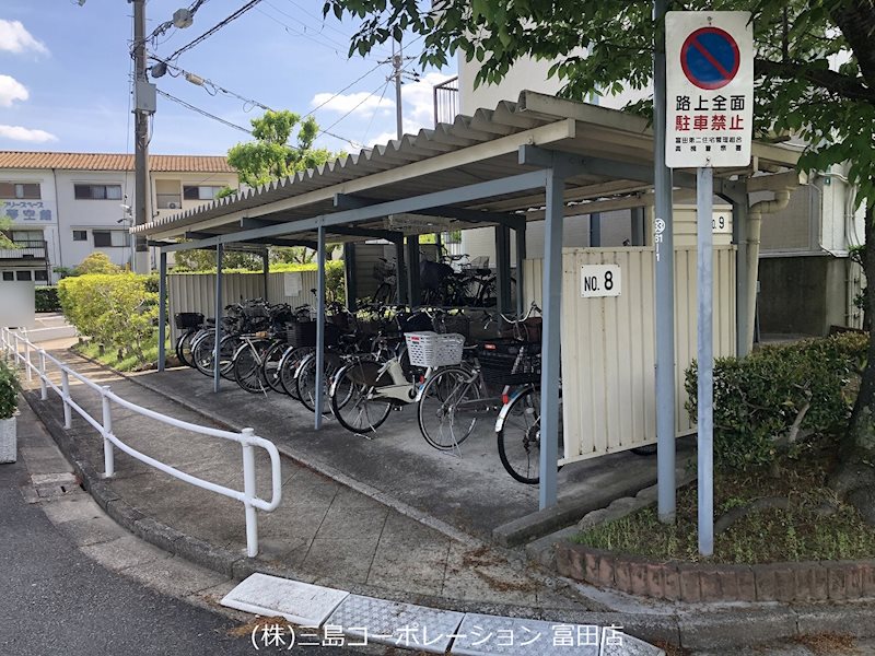 富田第二住宅61号棟  駐輪場