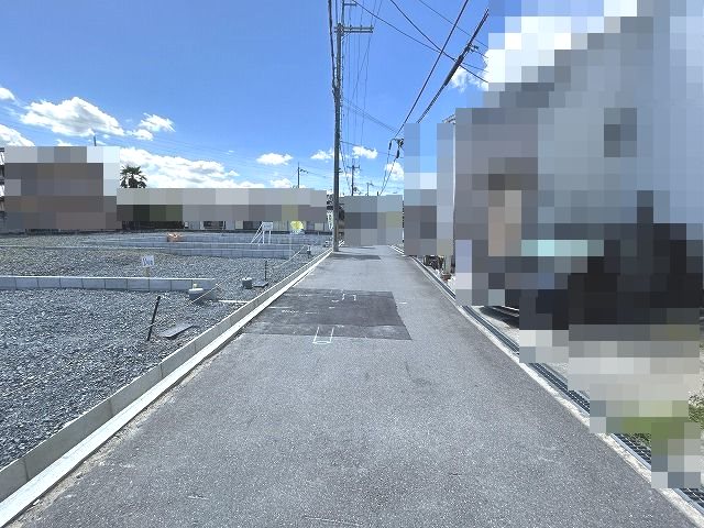 高槻市大塚町２丁目　建築条件付売土地　２号地  現地写真（前面道路含む現地写真）