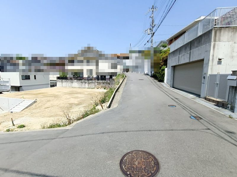 茨木市北春日丘2丁目　売土地  1号地 現地写真（前面道路含む現地写真）