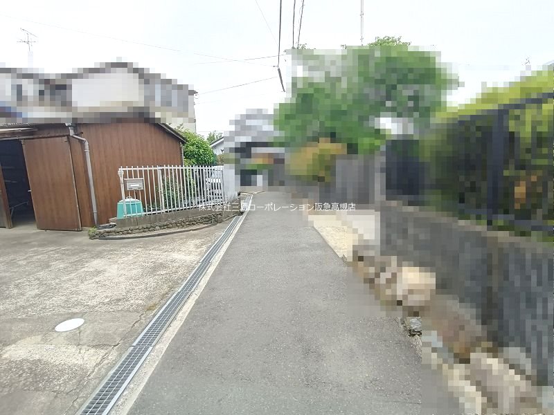 高槻市須賀町 売土地 現地写真（前面道路含む現地写真）