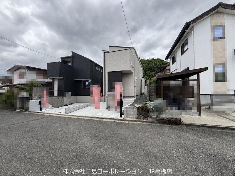 高槻市南平台2丁目　新築一戸建B号地 現地写真（前面道路含む現地写真）