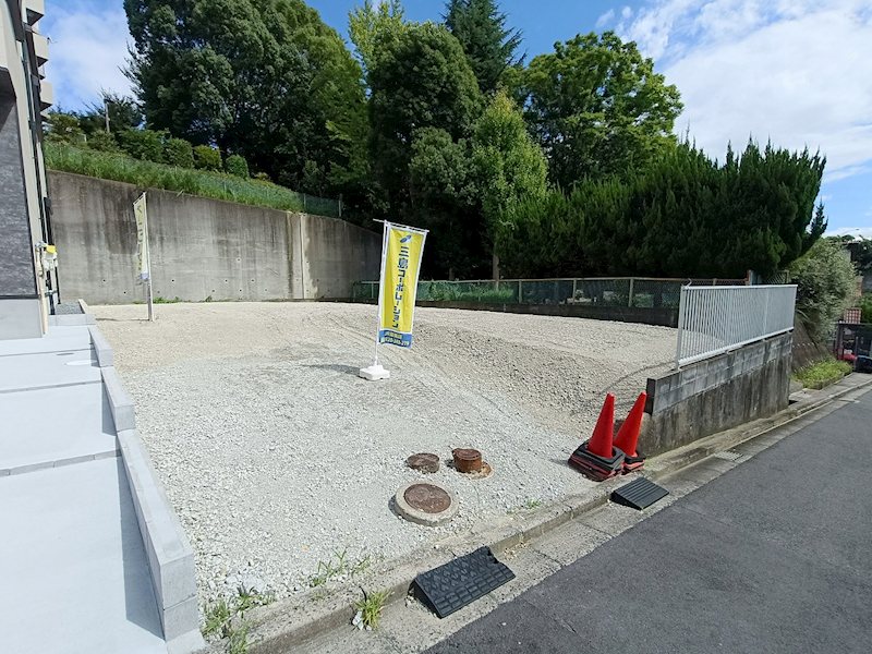 高槻市真上町6丁目　3号地　売土地 建築条件が無い売り土地です