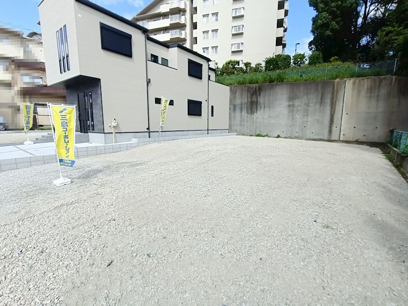 高槻市真上町6丁目　3号地　売土地 買物・教育施設等が徒歩圏内