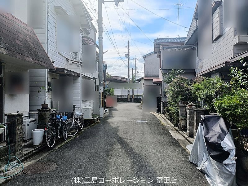 高槻市氷室町3丁目　新築一戸建 前面道路幅員　約4.7ｍ