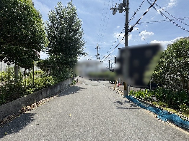 高槻市塚原1丁目　売土地 前面道路含む
