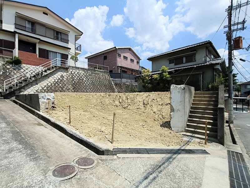 茨木市北春日丘3丁目　建築条件付土地 現地写真