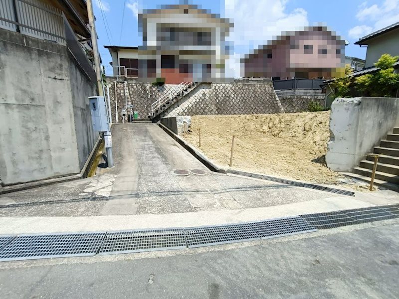 茨木市北春日丘3丁目　建築条件付土地 現地写真