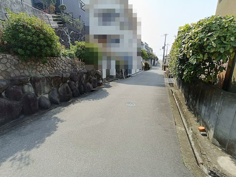 茨木市北春日丘2丁目　新築一戸建 現地写真（前面道路含む現地写真）