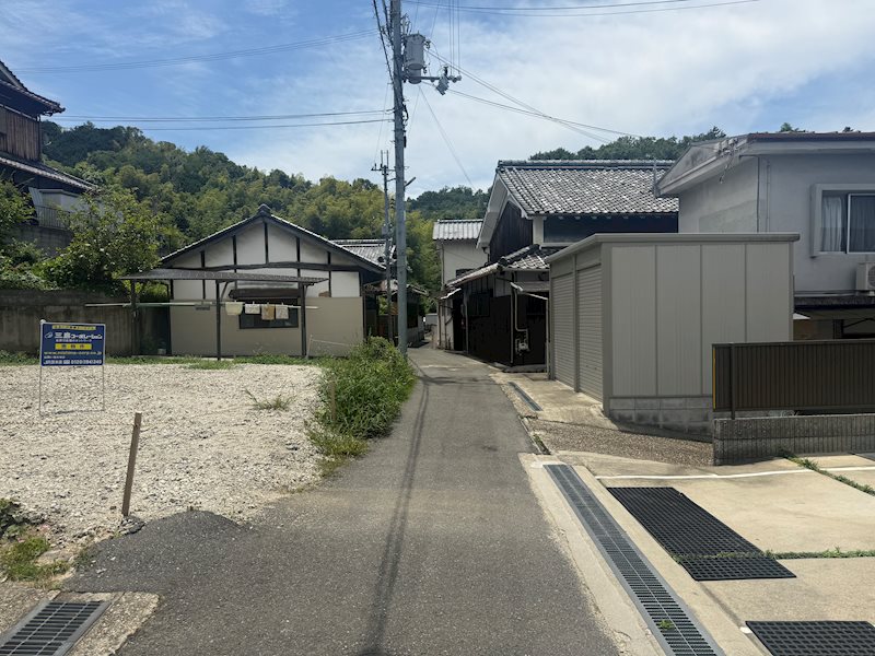 交野市寺2丁目　売土地 現地写真（前面道路含む現地写真）
