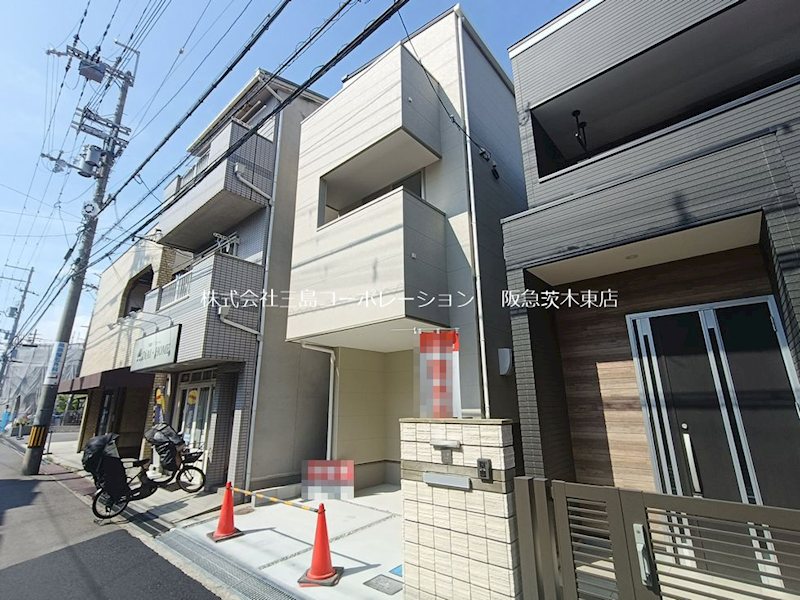 茨木市新和町 新築一戸建 現地写真（前面道路含む現地写真）