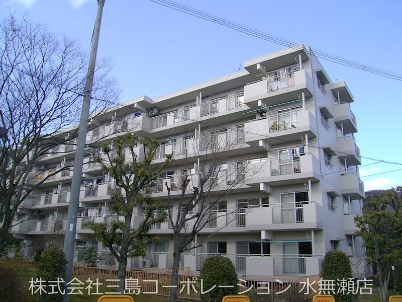 若山台第3住宅20号棟 現地写真