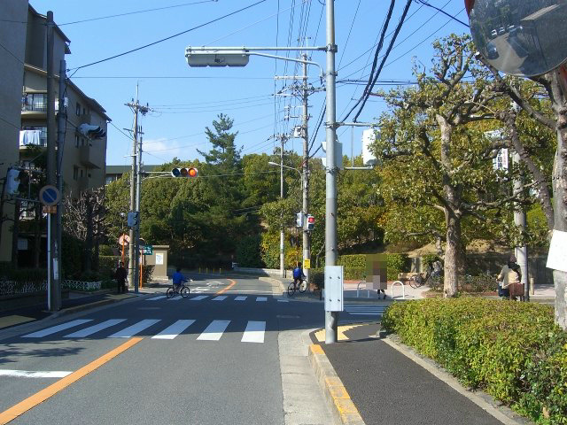 メゾン千里丘D棟　オーナーチェンジ 近隣道路