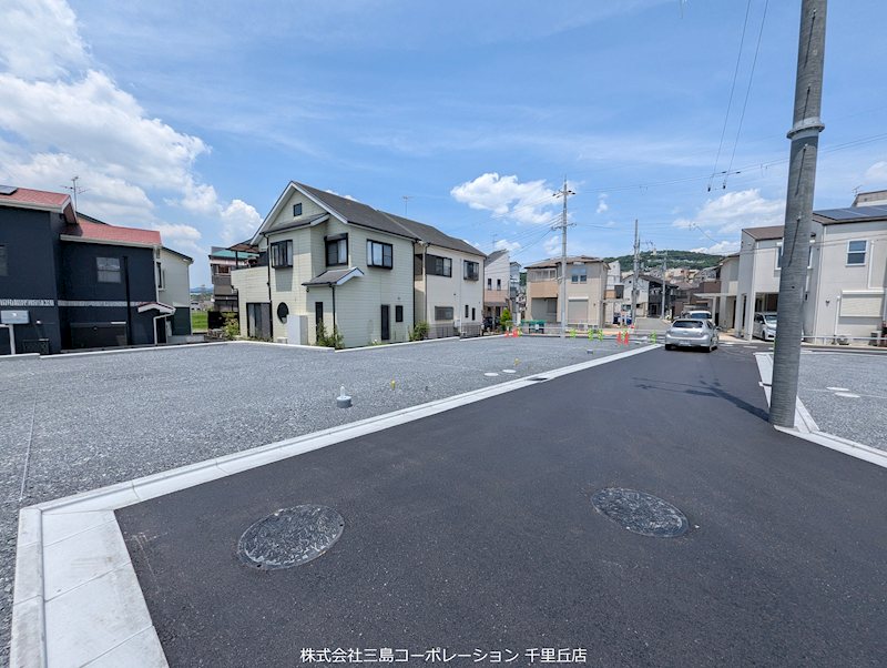塚原4丁目全8区画　2号地 現地写真（前面道路含む現地写真）