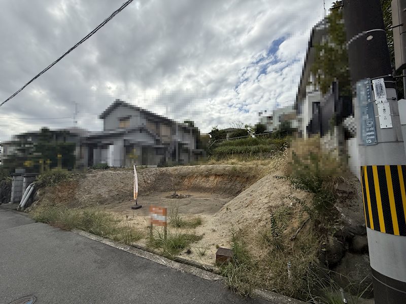茨木市北春日丘2丁目　売土地  現地写真