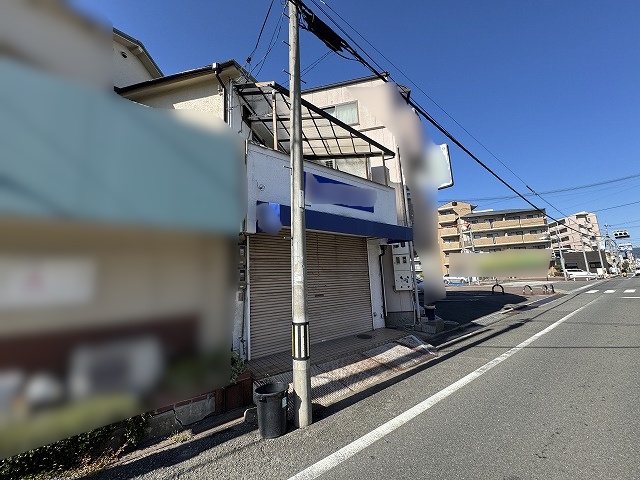高槻市富田町6丁目　店舗付住宅（2戸1） 外観