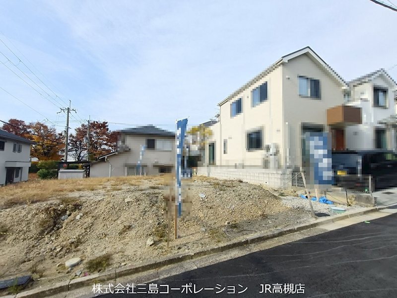 高槻市日吉台五番町　新築一戸建1号地 現地写真（前面道路含む現地写真）