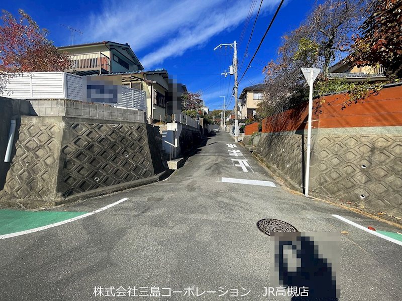 高槻市安岡寺町5丁目　新築一戸建2号地 現地写真（前面道路含む現地写真）