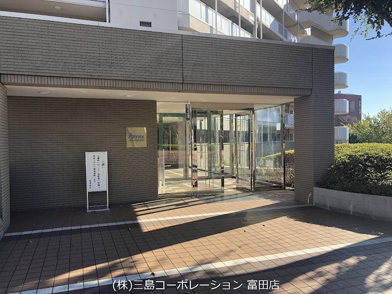 阪急ヒルズコート高槻アネックス エントランス