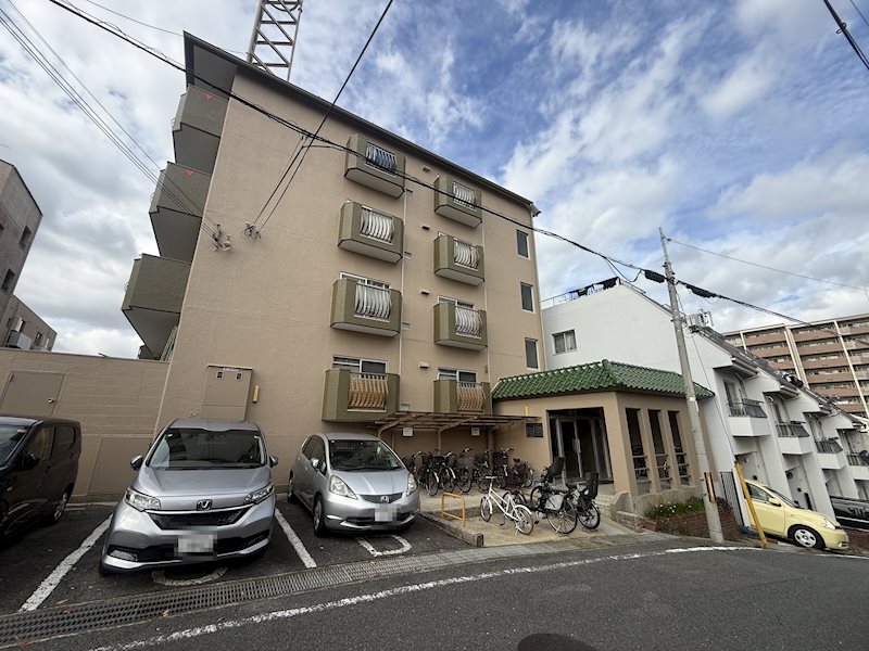 ・JR「茨木」駅徒歩15分・MR「宇野辺」駅徒歩13分