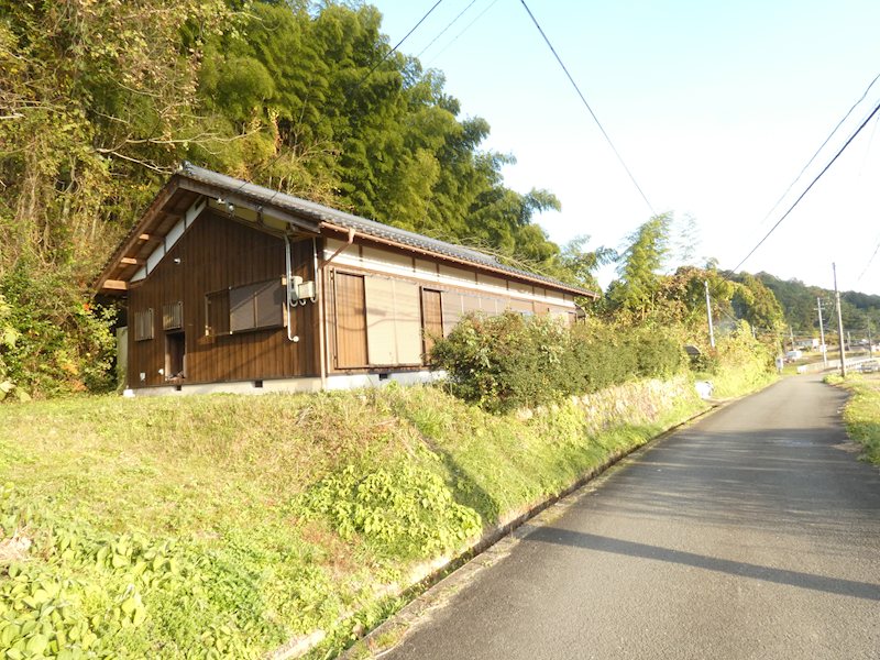 京都府船井郡京丹波町粟野粟野ノ上　中古一戸建 現地写真（前面道路含む現地写真）