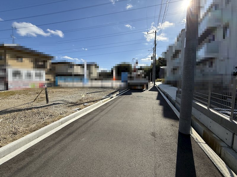 茨木市郡山2丁目　建築条件付売土地　1号地 現地写真（前面道路含む現地写真）