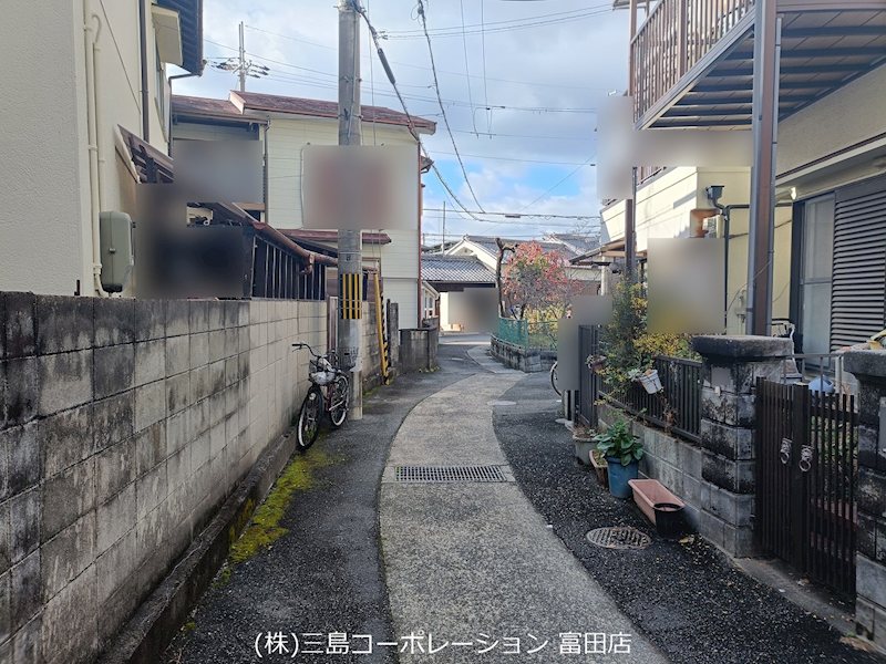 高槻市氷室町2丁目　売土地 前面道路