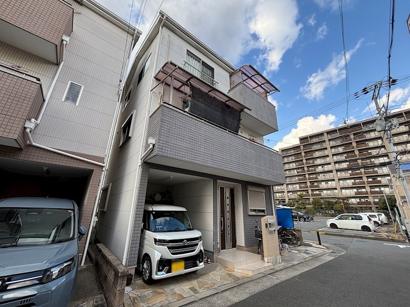 茨木市東太田3丁目　中古一戸建 現地写真