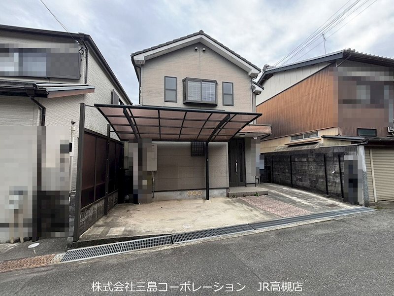 高槻市東城山町　中古一戸建 現地写真（前面道路含む現地写真）