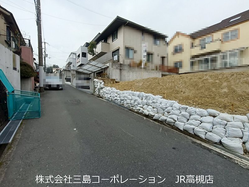 高槻市奥天神町2丁目　売土地 現地写真（前面道路含む現地写真）