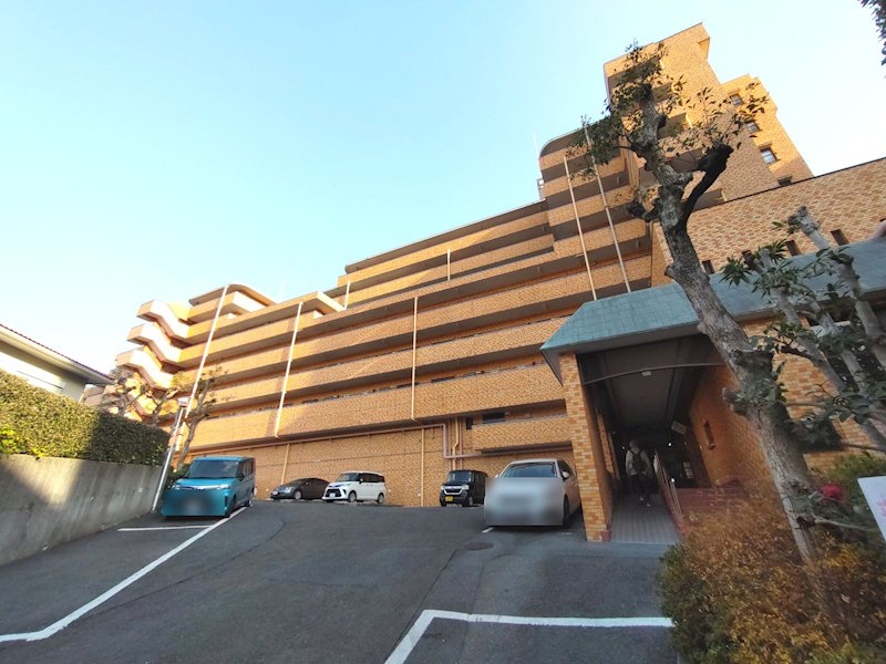 ライオンズマンション枚方 枚方市駅まで徒歩11分　児童公園近隣で住環境良好　