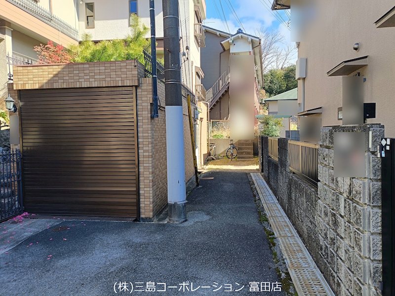 高槻市岡本町　売土地 前面道路