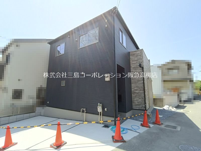 高槻市下田部町2丁目　新築一戸建 現地写真