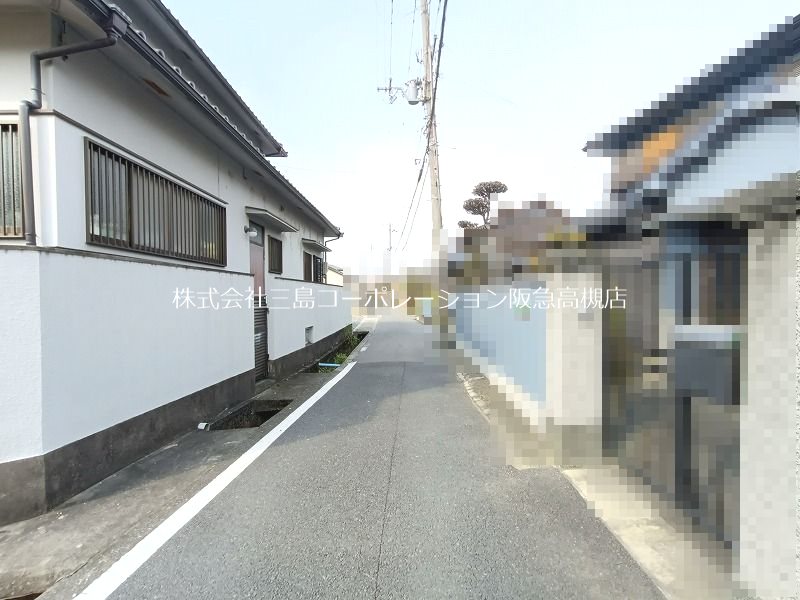 高槻市唐崎中1丁目　売土地 現地写真（前面道路含む現地写真）