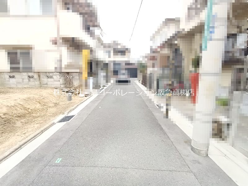 高槻市辻子3丁目　建築条件付売土地 現地写真（前面道路含む現地写真）