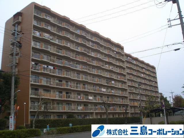 白川高層住宅7号棟 阪急「茨木市」駅バス15分　バス停徒歩3分