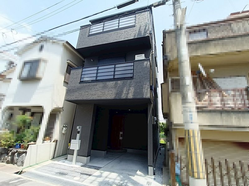 高槻市安満西の町　新築一戸建 令和8年7月　撮影