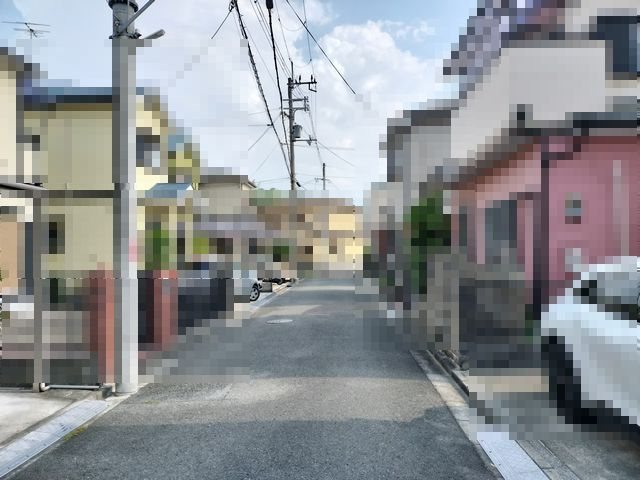 古曽部町3丁目　中古一戸建 現地写真（前面道路含む現地写真）
